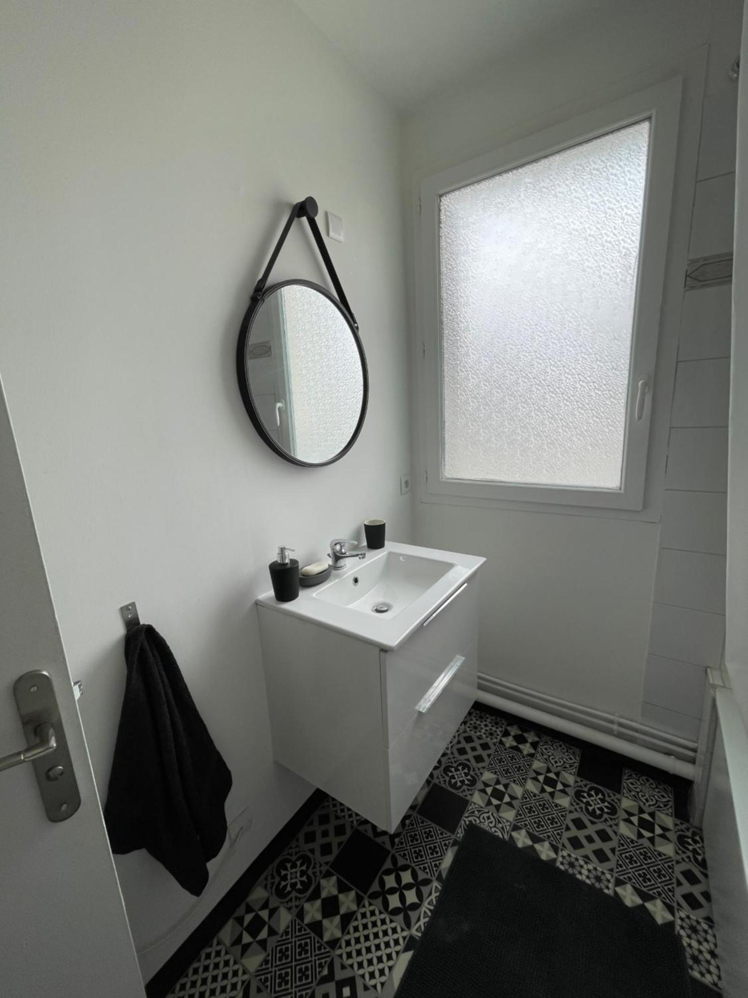 Jolie Chambre Proche De Paris Et Sa Peripherie Aubervilliers Exteriér fotografie